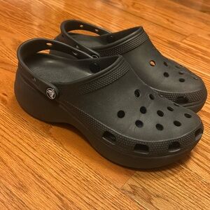 Crocs iconic comfort size 8